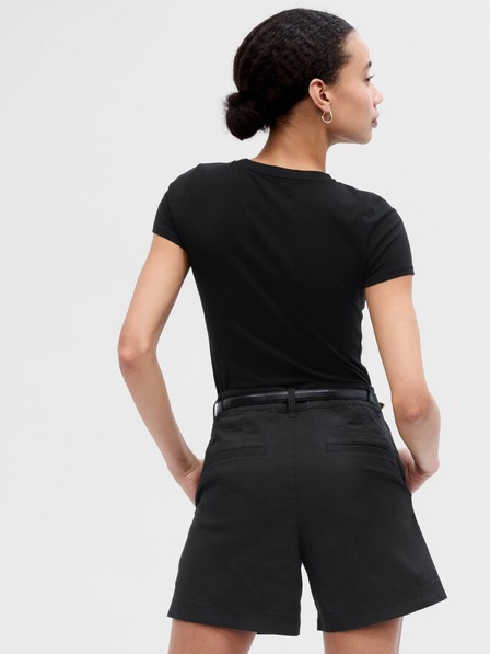 GAP khaki mid rise Šorcevi