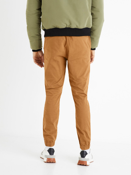 Celio Celio Voyage smeđe muške hlače