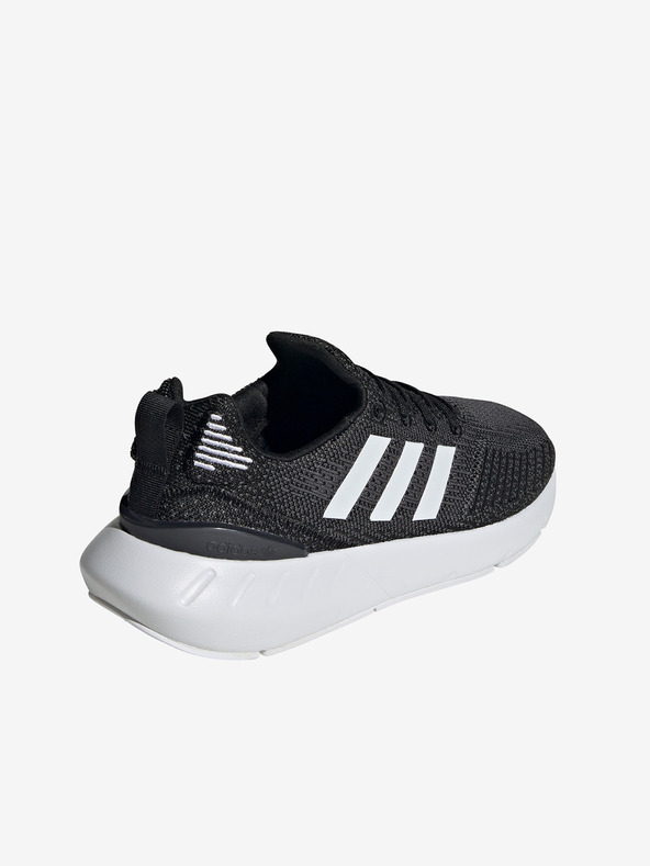 adidas Originals Crne adidas Originals Swift Run 22 ženske tenisice