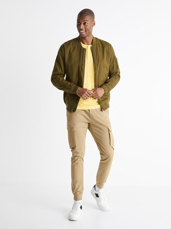 Celio Žuta lanena majica kratkih rukava Celio