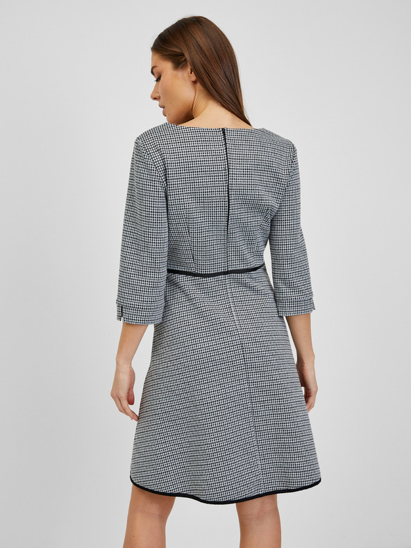 Orsay Bijelo-crna ženska haljina s uzorkom ORSAY