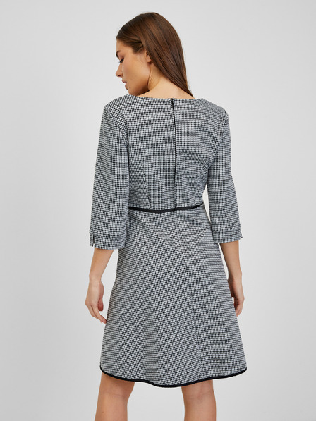 Orsay Bijelo-crna ženska haljina s uzorkom ORSAY