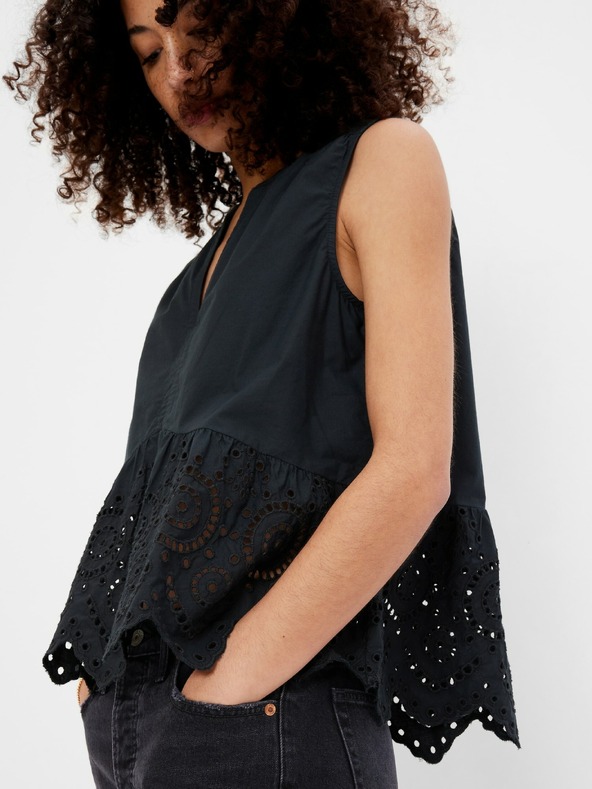 GAP GAP pamučni peplum crop top s čipkom