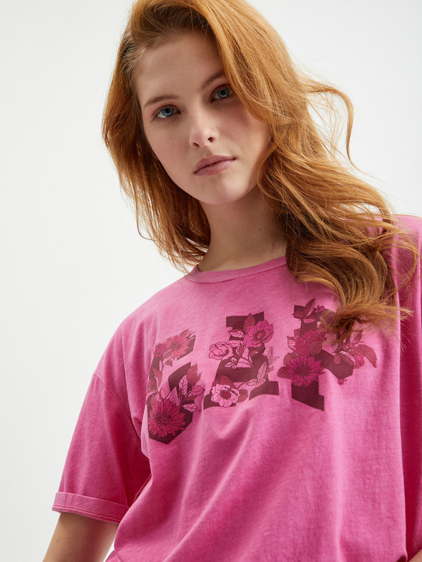 GAP Majica s cvjetnim logom GAP