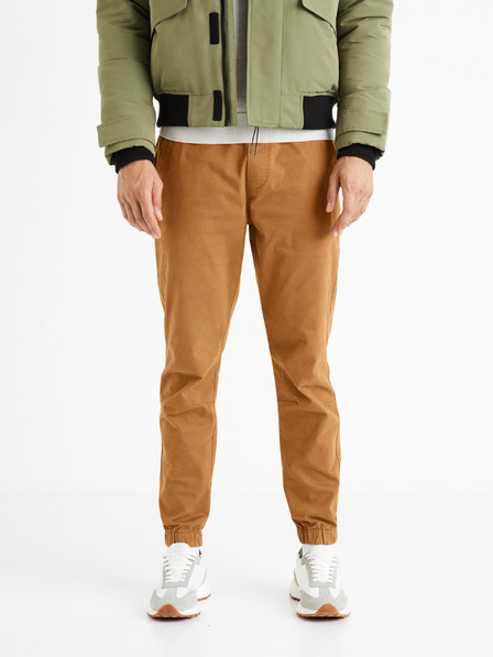 Celio Celio Voyage smeđe muške hlače