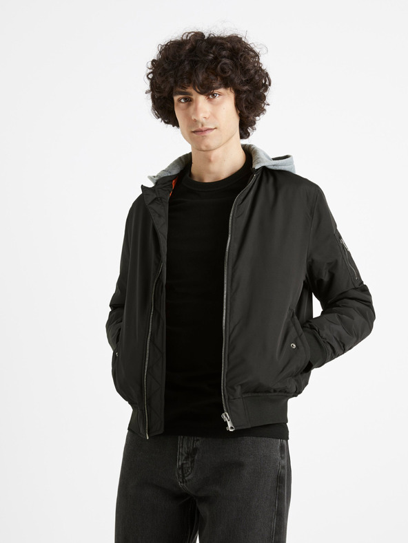 Celio Crna muška bomber jakna s kapuljačom marke Celio Cujameshoo