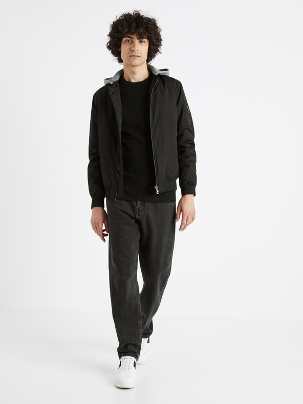 Celio Crna muška bomber jakna s kapuljačom marke Celio Cujameshoo