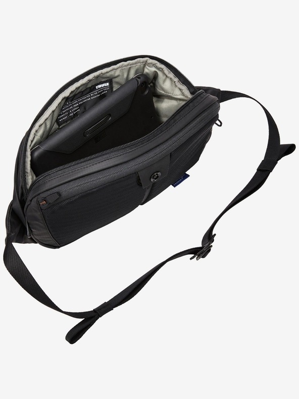 Thule Crna muška torba za rame Thule Tact 5 l