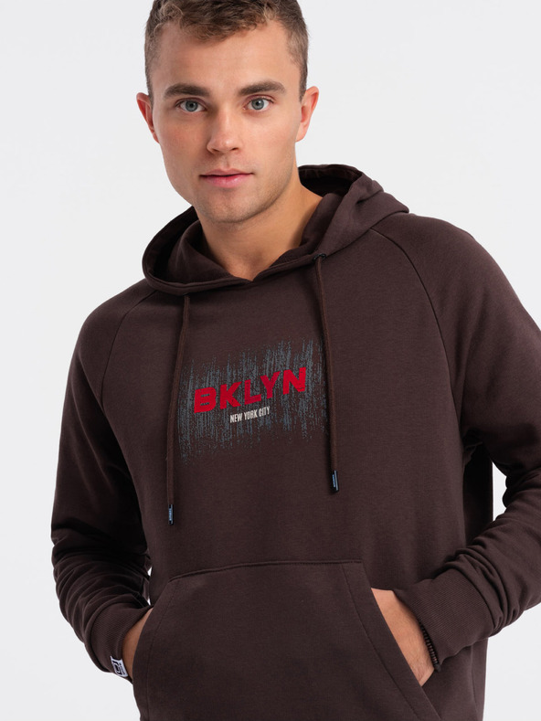 Ombre Clothing Tamno smeđa muška majica s printom Ombre Clothing