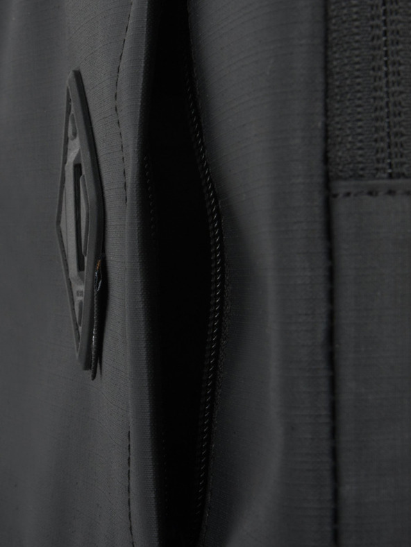 Dakine Crna maska ​​za prijenosno računalo Dakine 365 Tech Sleeve 13