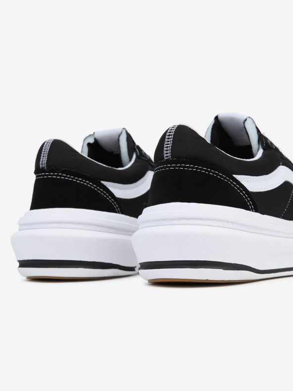 Vans Crne tenisice s detaljima od brušene kože VANS