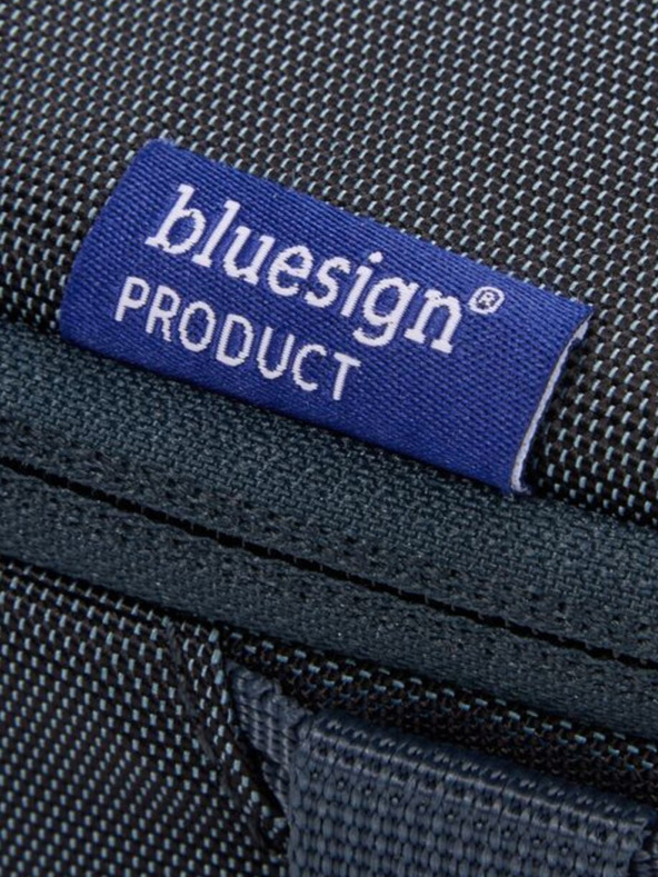 Thule Tamno siva torba za rame Thule Subterra 2 5 l