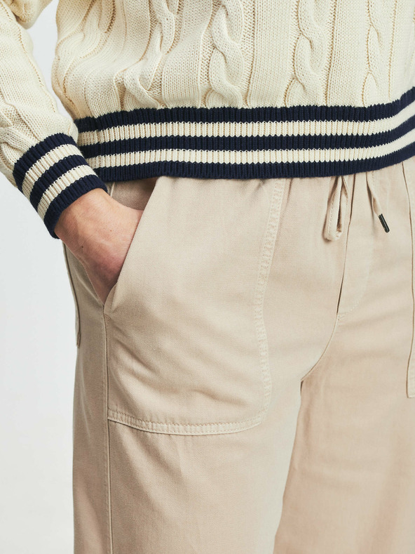 GAP Široke hlače GAP