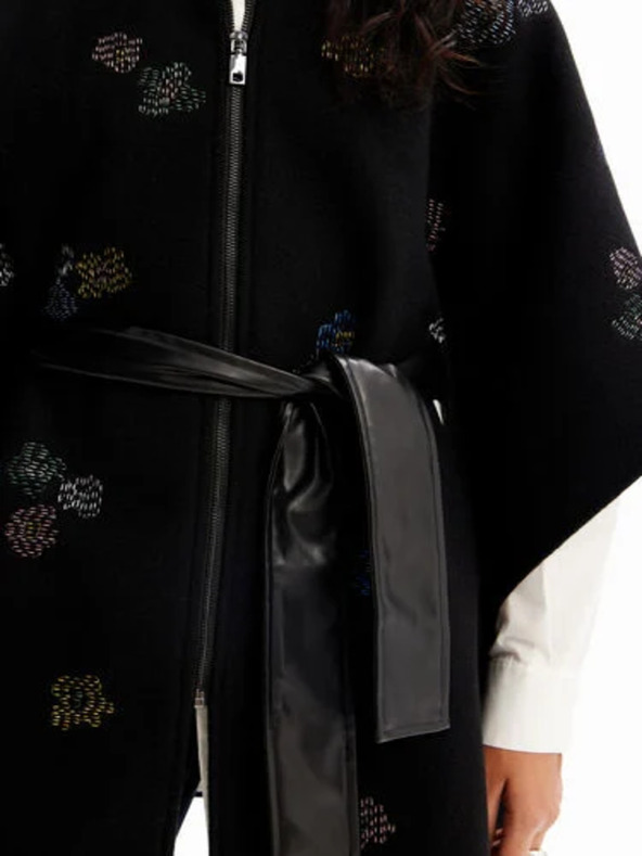 Desigual Crni ženski pončo s uzorkom Desigual Threadflor Milan
