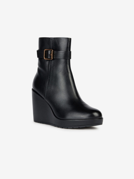 Geox Crne ženske gležnjače Geox Manilva