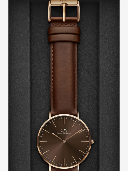 Daniel Wellington Klasični tamno smeđi muški sat Daniel Wellington