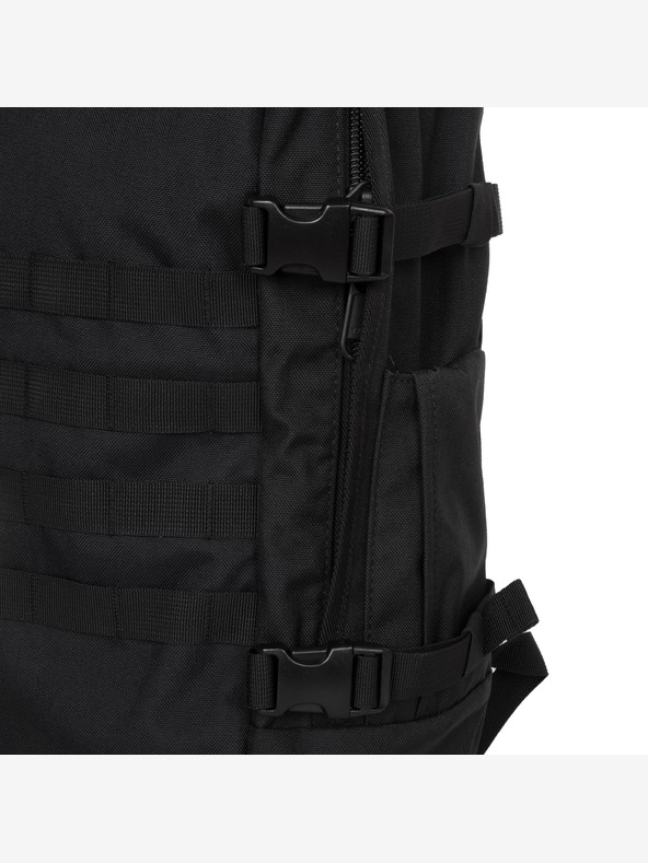 CabinZero Military 44L Absolute Black Ruksak
