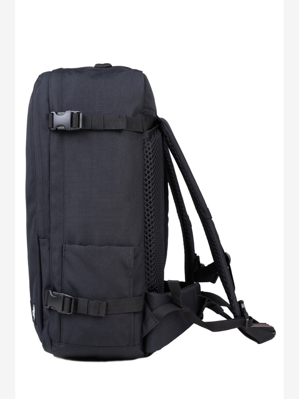 CabinZero Crni uniseks ruksak CabinZero Classic Pro (42L)