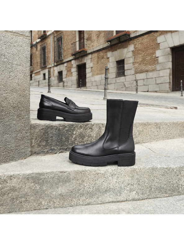 Geox Crne ženske mokasine Spherica Ec7