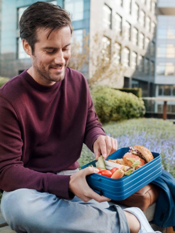 Mepal Svijetlozeleni ručni box Mepal Bento (1500 ml)