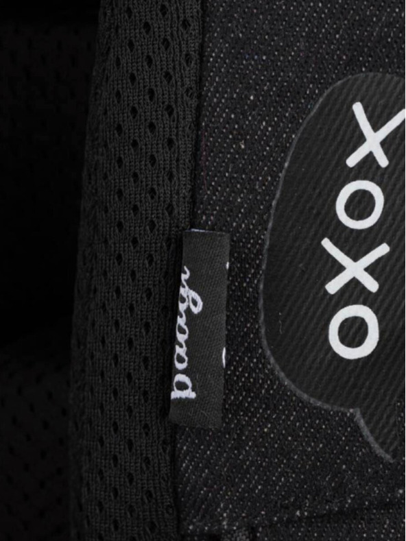 BAAGL  Crni školski ruksak Cubic Sneakers Baagl