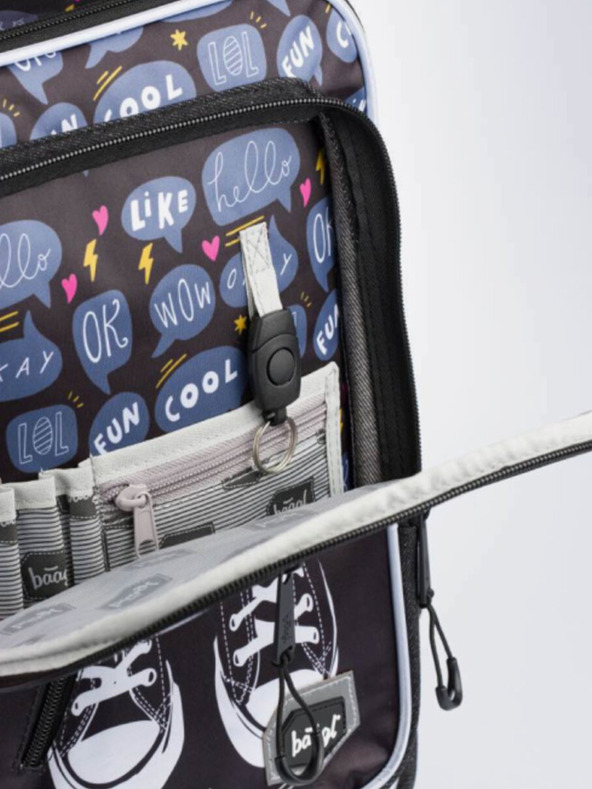 BAAGL  Crni školski ruksak Cubic Sneakers Baagl