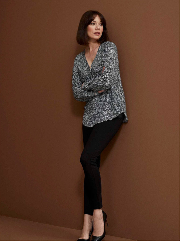 Moodo Bijelo-crna ženska Moodo bluza s uzorkom