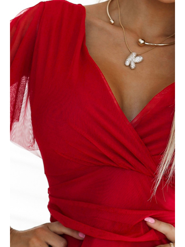 numoco 562-7 NASTIA Duge haljine s izrezom i kratkim rukavima - crvene