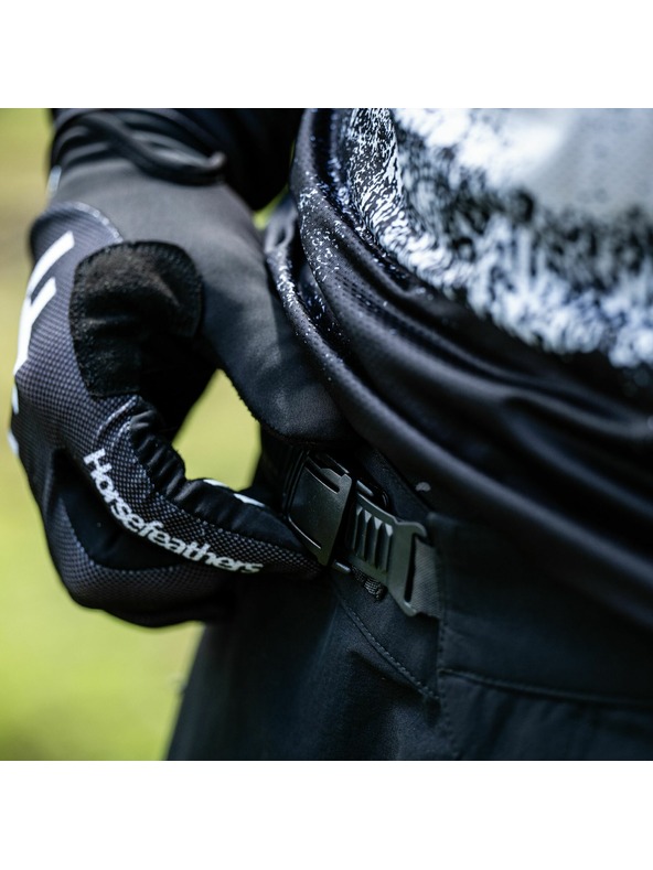 Horsefeathers Biciklističke hlače Stoker - crne HORSEFEATHERS