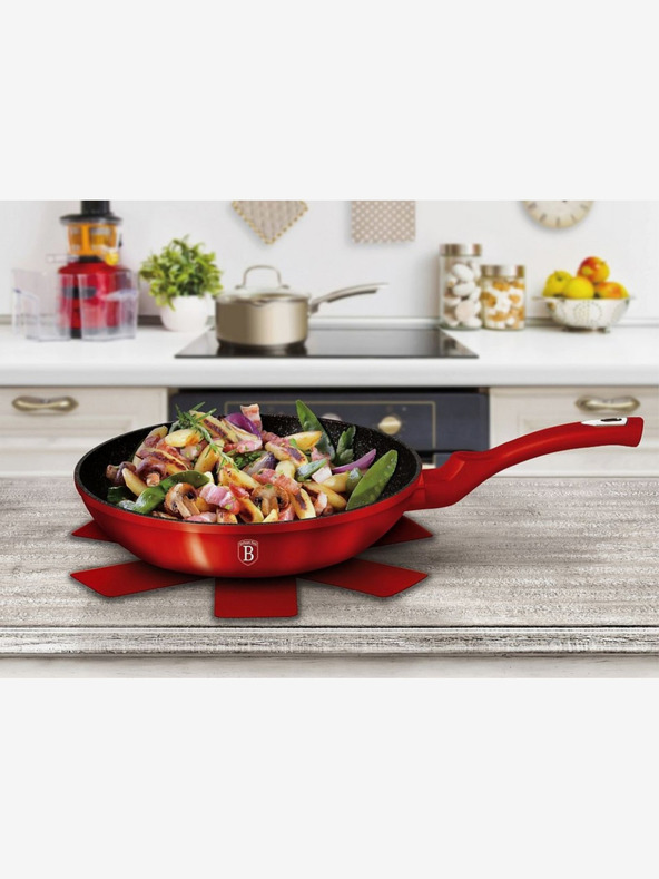 Berlingerhaus Tava s mramornom površinom 30 cm Burgundy Metallic Line BERLINGERHAUS