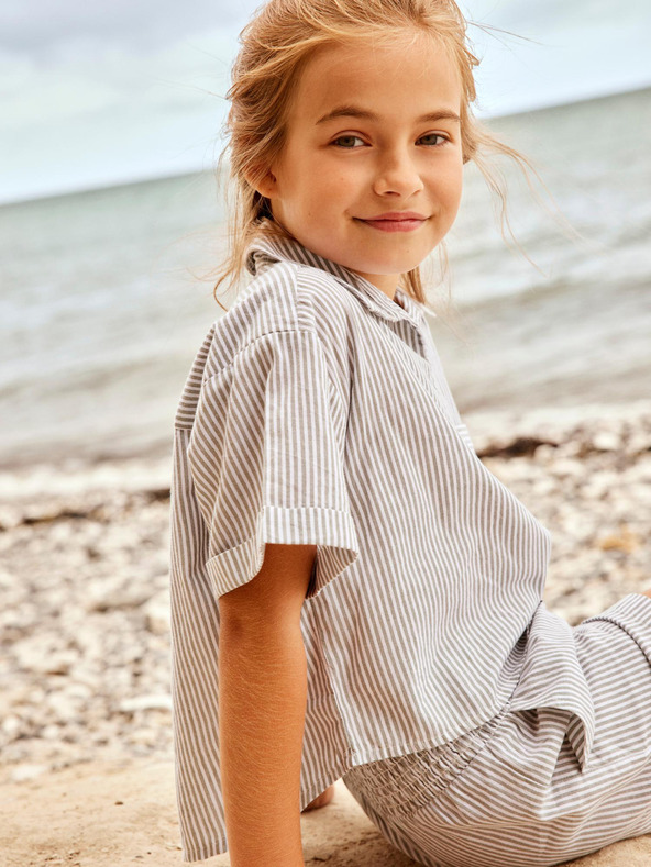 name it Svjetloplave kratke hlače na pruge za djevojku Hatty