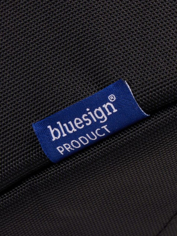 Thule Thule Subterra 2 crna toaletna torbica